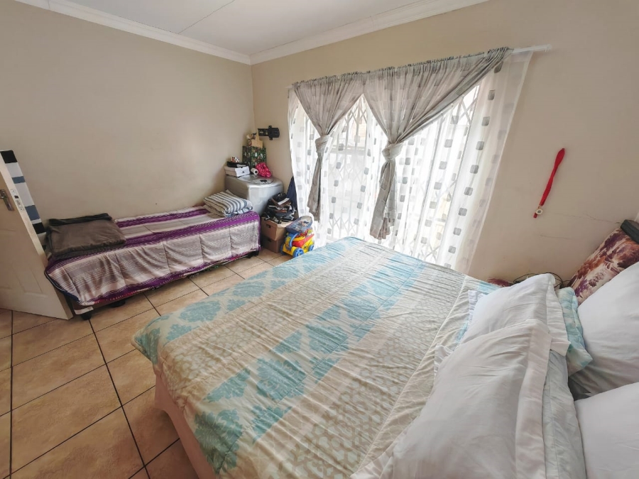 2 Bedroom Property for Sale in Pellissier Free State